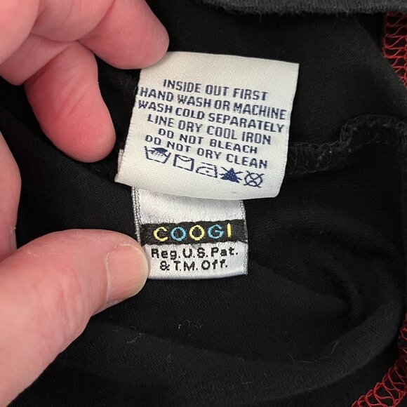 COOGI Australia Black V-Neck Embroidered T-Shirt, Size 3X - Picture 9 of 11